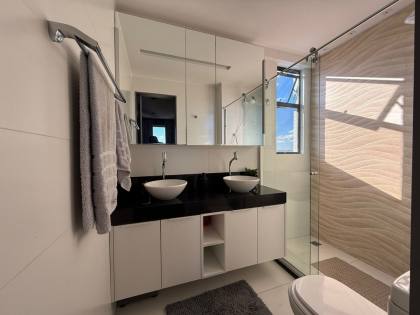 Apartamento à venda com 3 quartos, sendo 3 suítes, no bairro Mirante, em Campina Grande