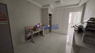 Prédio comercial à venda no centro de Campina Grande.