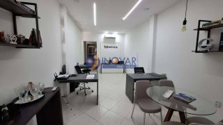 Prédio comercial à venda no centro de Campina Grande.