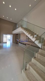 Casa de alto padrão, toda projetada, à venda no Alphaville Campina Grande.