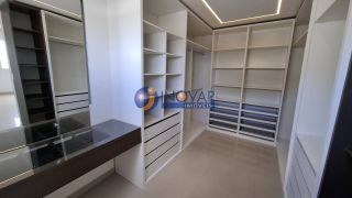 Casa de alto padrão, toda projetada, à venda no Alphaville Campina Grande.