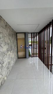 Casa de Condomínio Para Vender com 03 quartos 03 suítes no Condomínio Teriva em Campina Grande