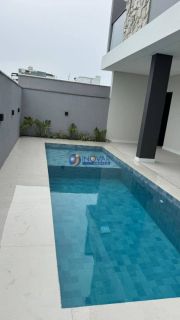 Casa de Condomínio Para Vender com 03 quartos 03 suítes no Condomínio Teriva em Campina Grande