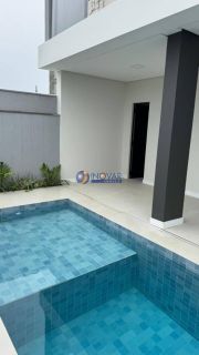 Casa de Condomínio Para Vender com 03 quartos 03 suítes no Condomínio Teriva em Campina Grande