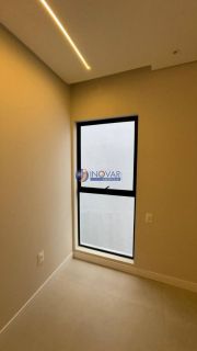 Casa de Condomínio Para Vender com 03 quartos 03 suítes no Condomínio Teriva em Campina Grande