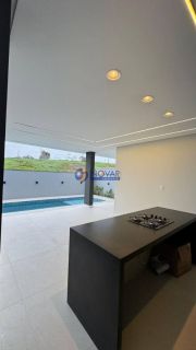 Casa de Condomínio Para Vender com 03 quartos 03 suítes no Condomínio Teriva em Campina Grande