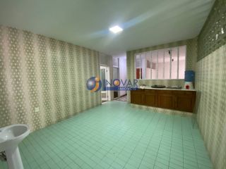Casa Para Vender com 4 quartos 2 suítes no Centro em Campina Grande