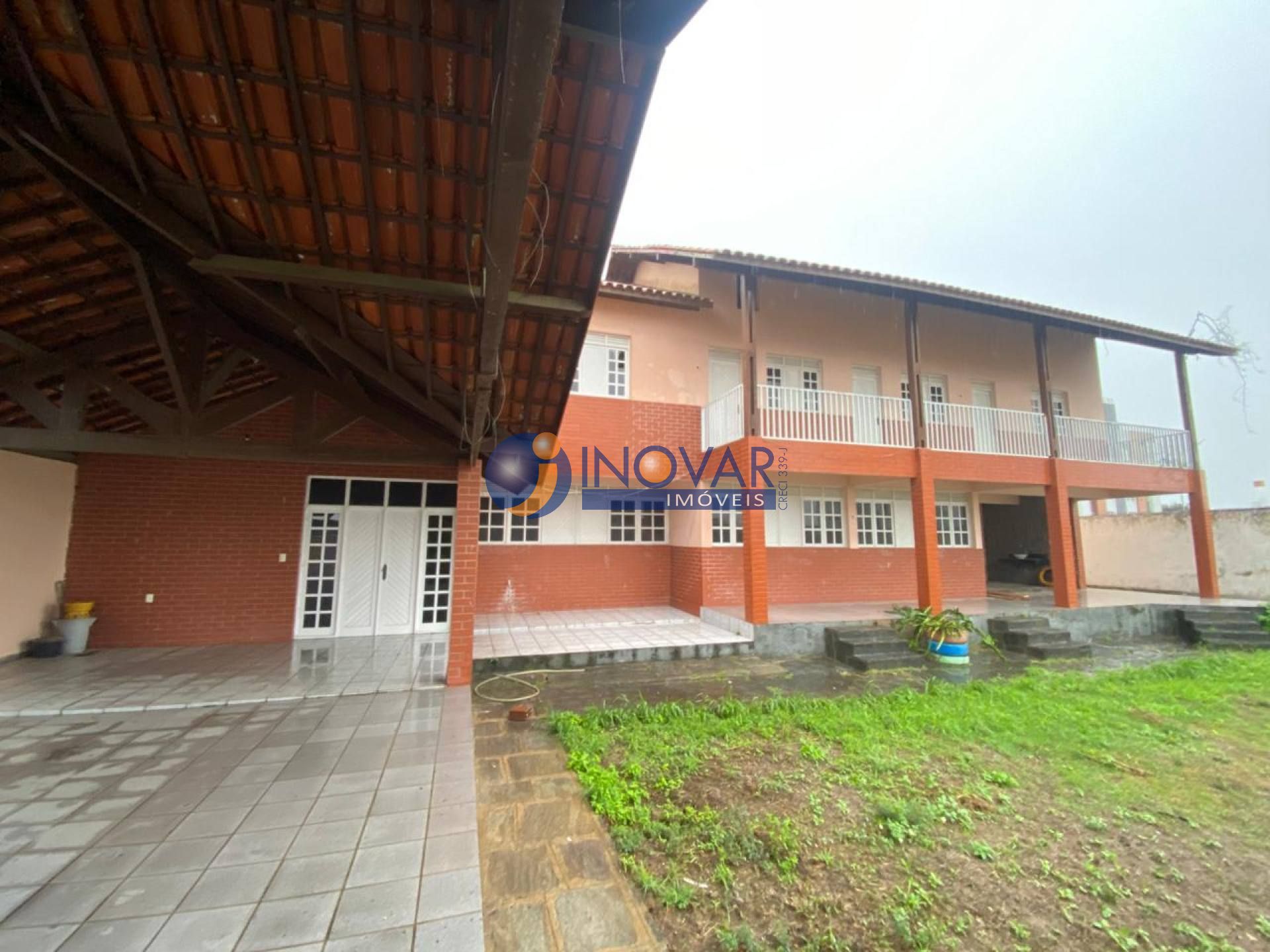 Casa no Mirante Para Vender com 03 quartos 03 suítes - Campina Grande