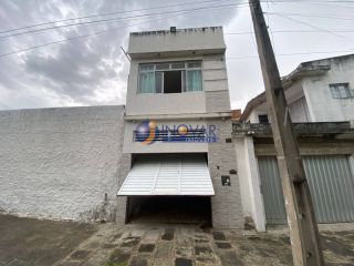 Casa Para Alugar com 04 quartos 2 suítes no bairro Conceição em Campina Grande