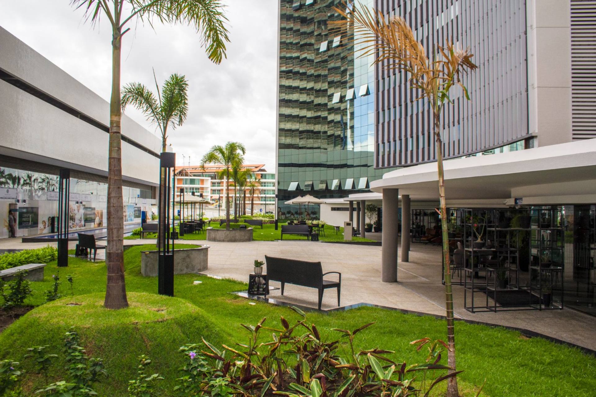 Flat à venda no Heron Marinho em Campina Grande