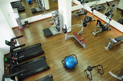 Apartamento à venda com 4 quartos, sendo 3 suítes no Catolé em Campina Grande