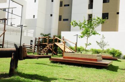 Apartamento à venda com 4 quartos, sendo 3 suítes no Catolé em Campina Grande