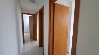 Apartamento à venda com 3 quartos, sendo 1 suíte no bairro Catolé em Campina Grande