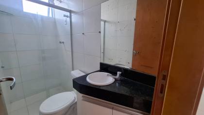 Apartamento à venda com 3 quartos, sendo 1 suíte no bairro Catolé em Campina Grande