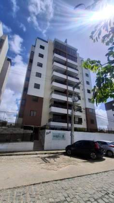 Apartamento à venda com 3 quartos, sendo 1 suíte no bairro Catolé em Campina Grande