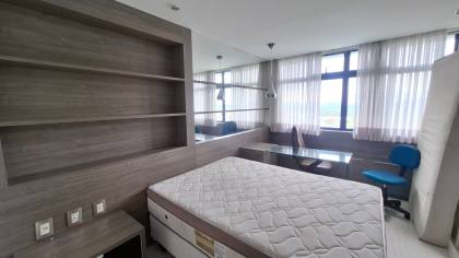 Apartamento à venda todo projetado, 4 suítes no bairro Mirante em Campina Grande