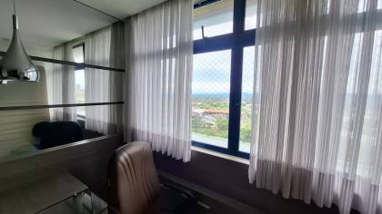 Apartamento à venda todo projetado, 4 suítes no bairro Mirante em Campina Grande