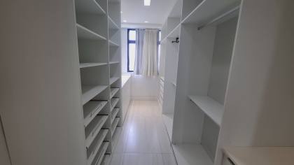 Apartamento à venda todo projetado, 4 suítes no bairro Mirante em Campina Grande