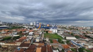 Apartamento à venda com 3 quartos, sendo 1 suíte no bairro Jardim Paulistano em Campina Grande