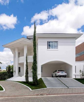 Casa de condomínio à venda com 5 quartos, sendo 4 suítes no bairro Jardim Tavares em Campina Grande