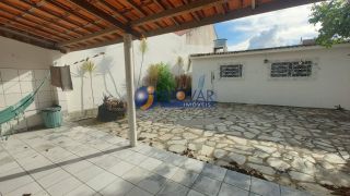 Casa para VENDA ou LOCAÇÃO semimobiliado com 03 suítes no bairro Itararé em Campina Grande