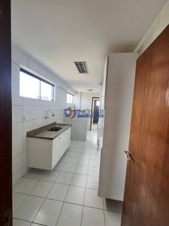 Casa a venda com 2 quartos, sendo 1 suíte no loteamento Vila Maria da Luz