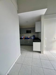 Casa a venda com 2 quartos, sendo 1 suíte no loteamento Vila Maria da Luz