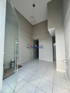 Casa a venda com 2 quartos, sendo 1 suíte no loteamento Vila Maria da Luz