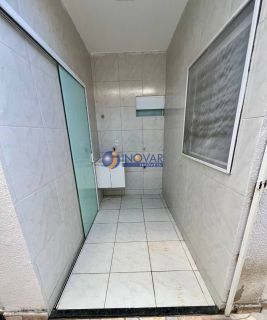 Casa a venda com 2 quartos, sendo 1 suíte no loteamento Vila Maria da Luz