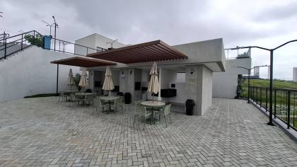 Casa à venda no condomínio Skyville, com 03 quartos, sendo 01 suíte, em Campina Grande