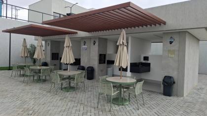 Casa à venda no condomínio Skyville, com 03 quartos, sendo 01 suíte, em Campina Grande