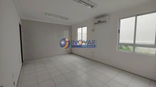 Edifício Comercial para locação com 13 salas no bairro Prata em Campina Grande