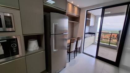 Apartamento à venda PORTEIRA FECHADA, com 03 suítes, no Mirante em Campina Grande