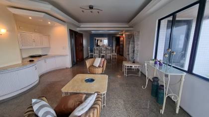 Apartamento à venda com 3 quartos, sendo 1 suíte no bairro Prata em Campina Grande
