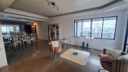 Apartamento à venda com 3 quartos, sendo 1 suíte no bairro Prata em Campina Grande