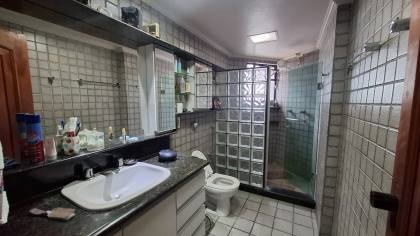 Apartamento à venda com 3 quartos, sendo 1 suíte no bairro Prata em Campina Grande