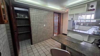 Apartamento à venda com 3 quartos, sendo 1 suíte no bairro Prata em Campina Grande