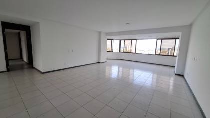 Apartamento para locação com 4 suítes no Centro de Campina Grande