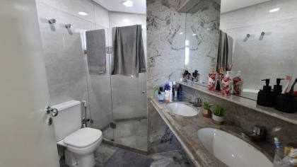 Apartamento à venda com 03 suítes no bairro do Mirante em Campina Grande