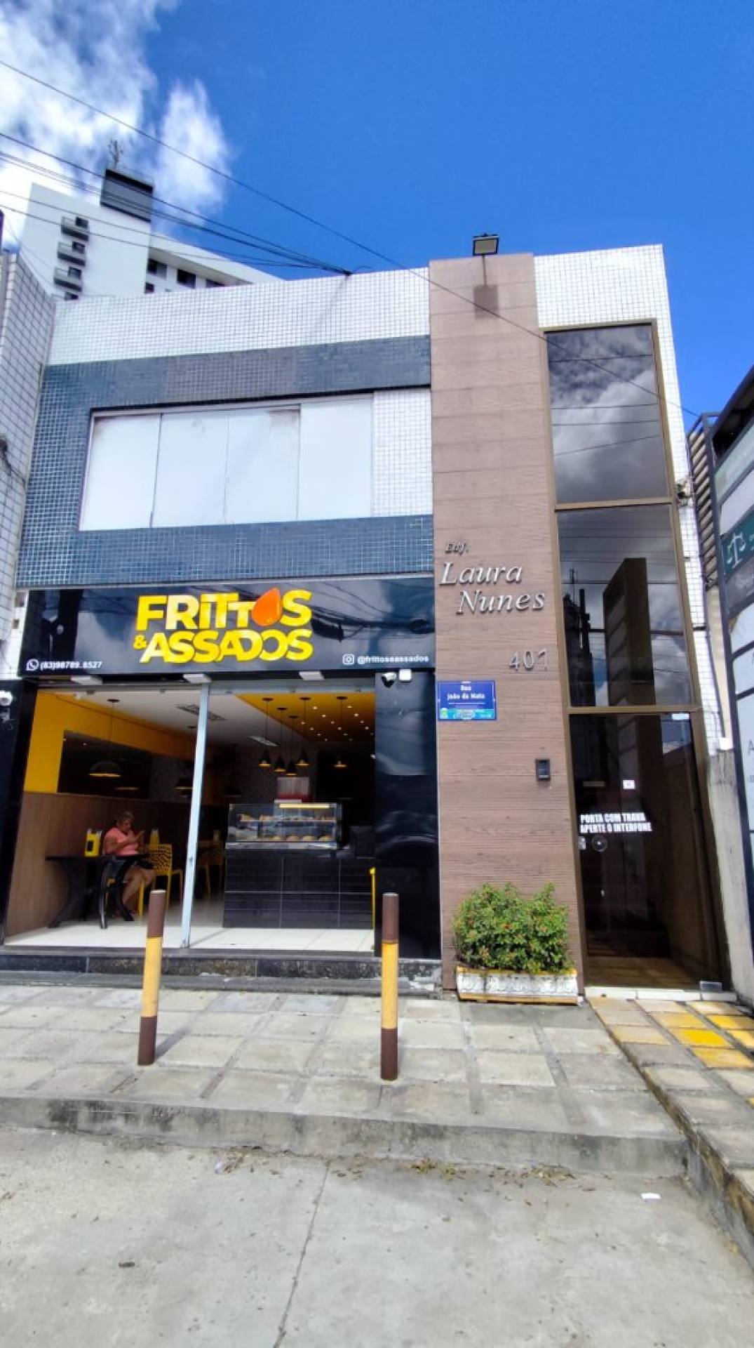 Prédio comercial à venda com 4 espaços, no Centro de Campina Grande