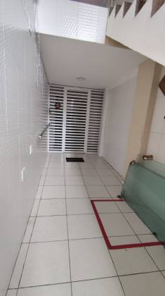 Prédio comercial à venda com 4 espaços, no Centro de Campina Grande