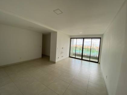 Apartamento à venda com 3 quartos, sendo 01 suíte no Centro de Campina Grande