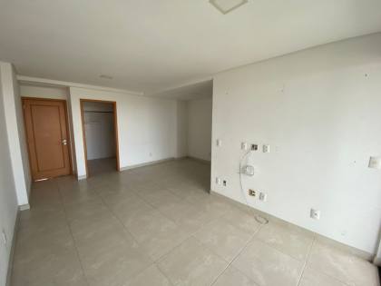 Apartamento à venda com 3 quartos, sendo 01 suíte no Centro de Campina Grande