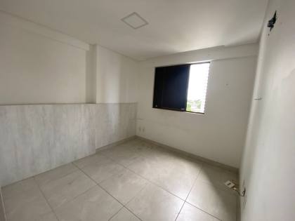 Apartamento à venda com 3 quartos, sendo 01 suíte no Centro de Campina Grande