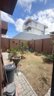 Casa à venda em condomínio fechado com 4 suítes no bairro Jardim Tavares em Campina Grande