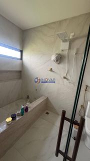 Casa à venda em condomínio fechado com 4 suítes no bairro Jardim Tavares em Campina Grande