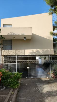 Casa à venda com 5 quartos, no bairro Prata em Campina Grande