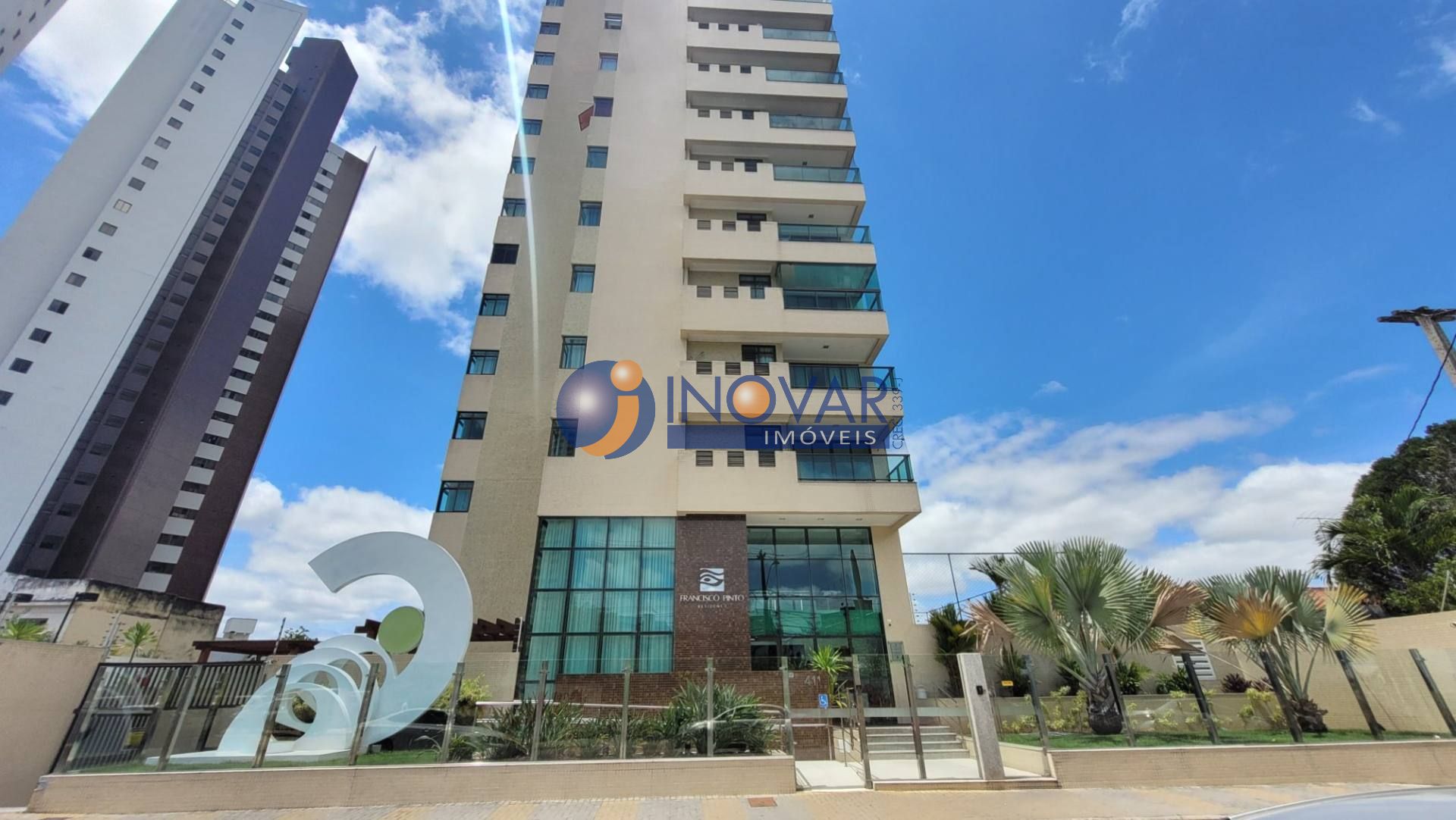 Apartamento à venda com 3 suítes no Centro de Campina Grande