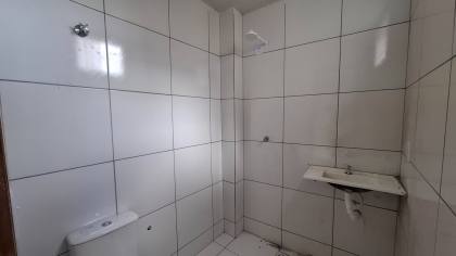 Casa à venda com 2 quartos, sendo 1 suíte, no bairro Bodocongó em Campina Grande