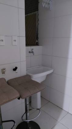 Duplex para locação, com 3 quartos, sendo 2 suítes, no bairro Catolé em Campina Grande